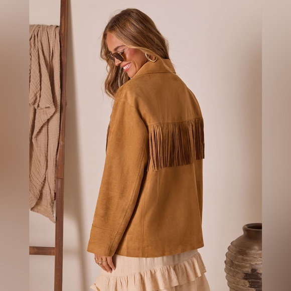 VICI Even Ember Suede Fringe Jacket in Camel, Size Small - Picture 4 of 12
